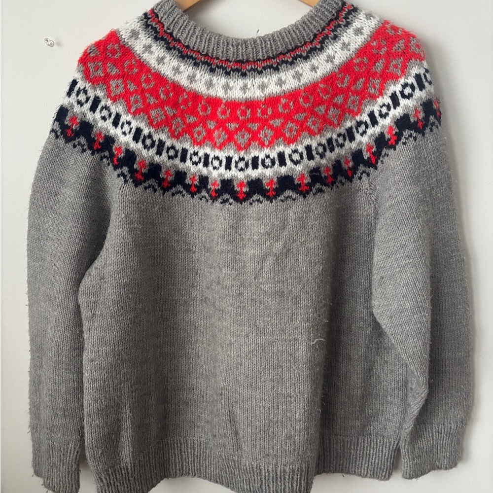 Gray and Red Patterned Women's Sweater
